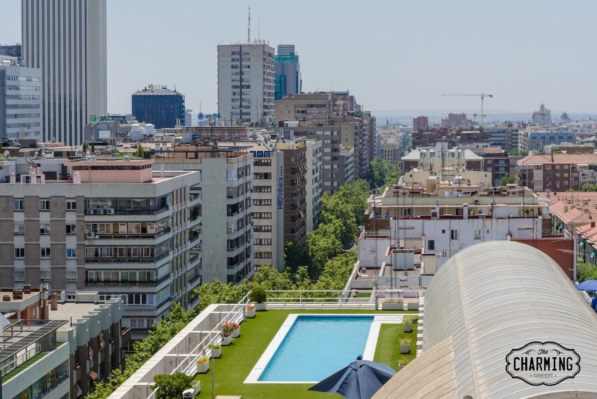 Charming Eurobuilding 2 Terrace Exclusive - Plaza De Parking Apartment Мадрид Екстериор снимка