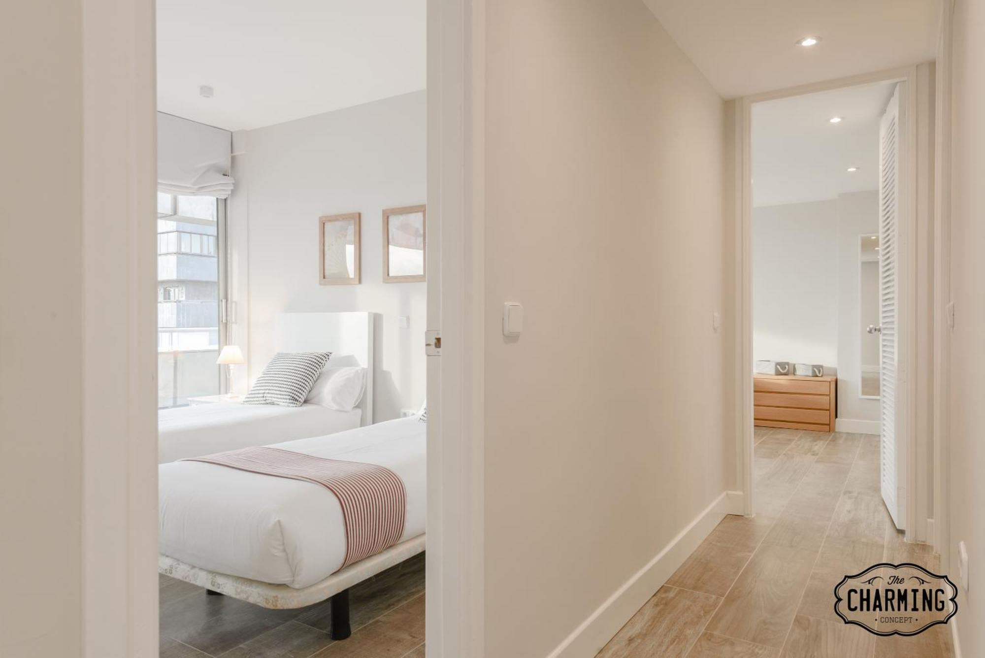 Charming Eurobuilding 2 Terrace Exclusive - Plaza De Parking Apartment Мадрид Екстериор снимка