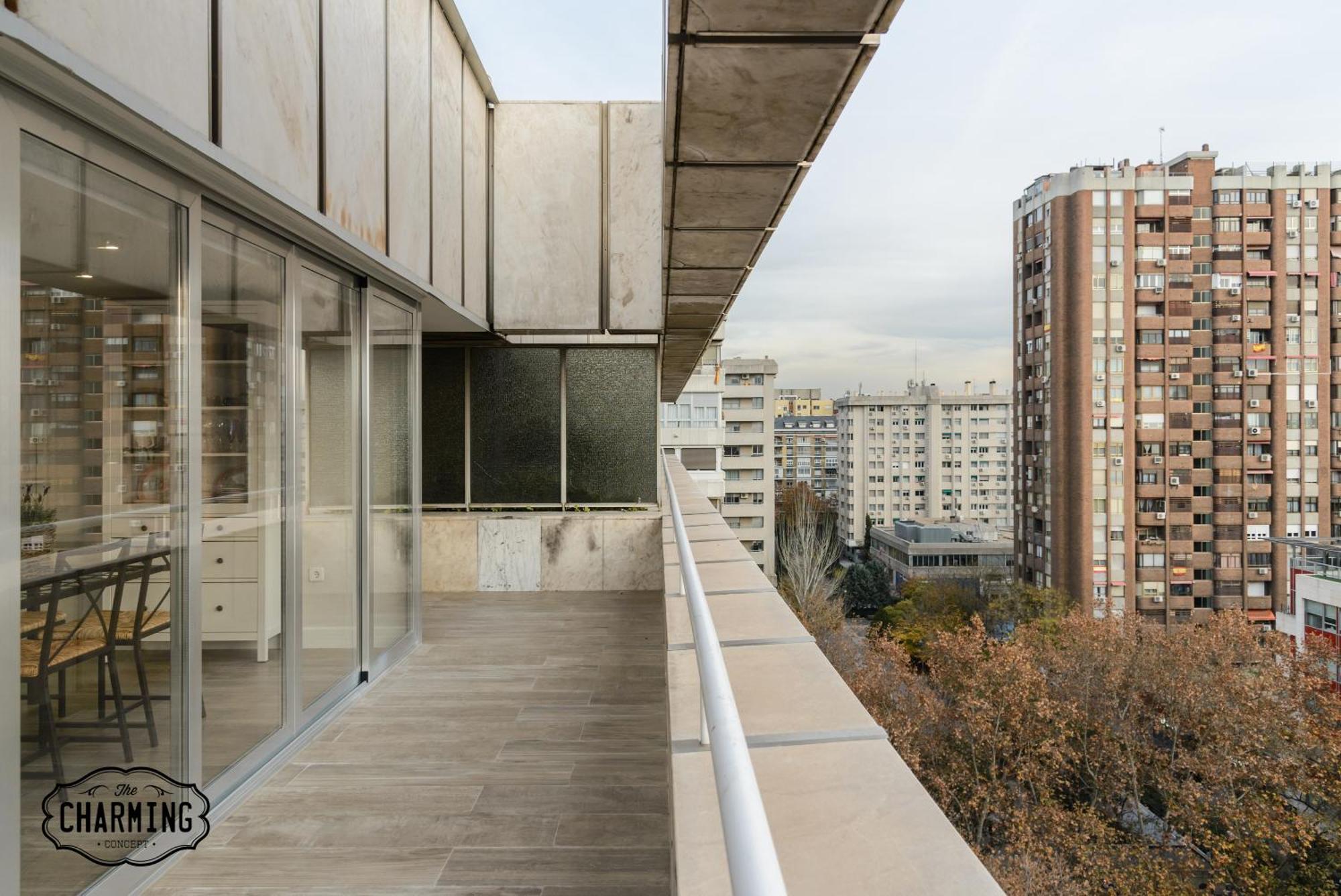 Charming Eurobuilding 2 Terrace Exclusive - Plaza De Parking Apartment Мадрид Екстериор снимка