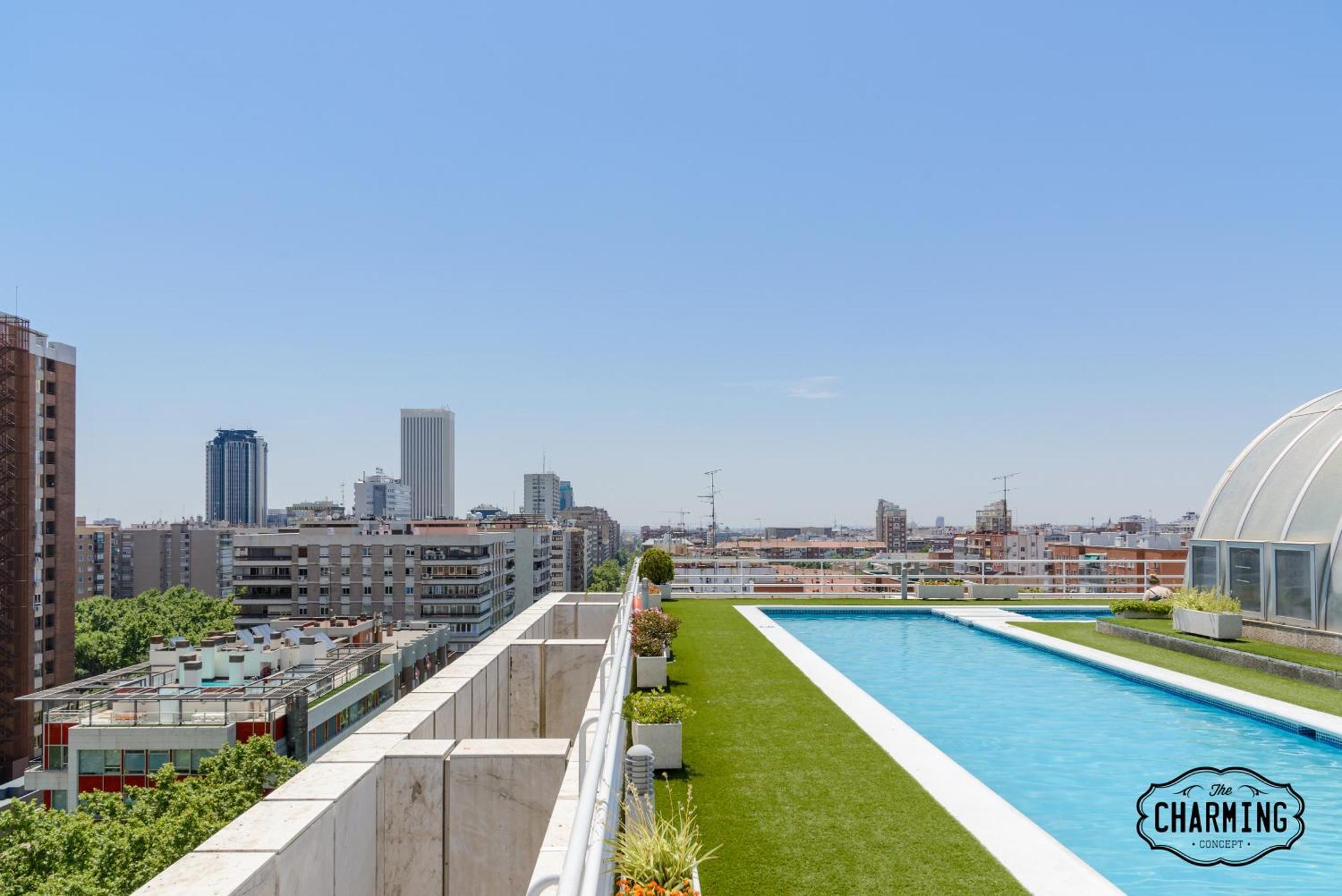 Charming Eurobuilding 2 Terrace Exclusive - Plaza De Parking Apartment Мадрид Екстериор снимка